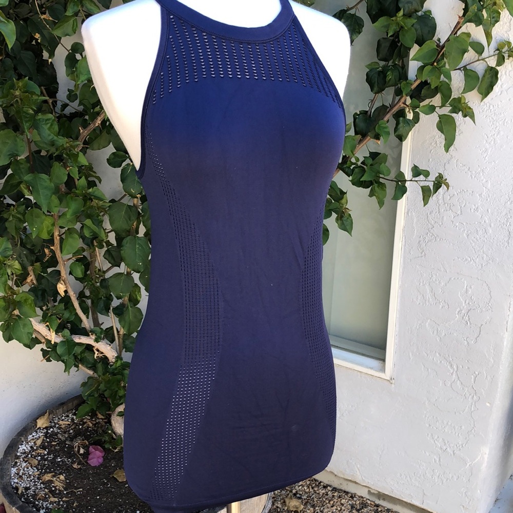 Athleta tank in navy